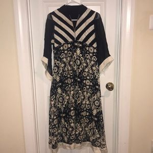 2 pc Thread & Motifs suit